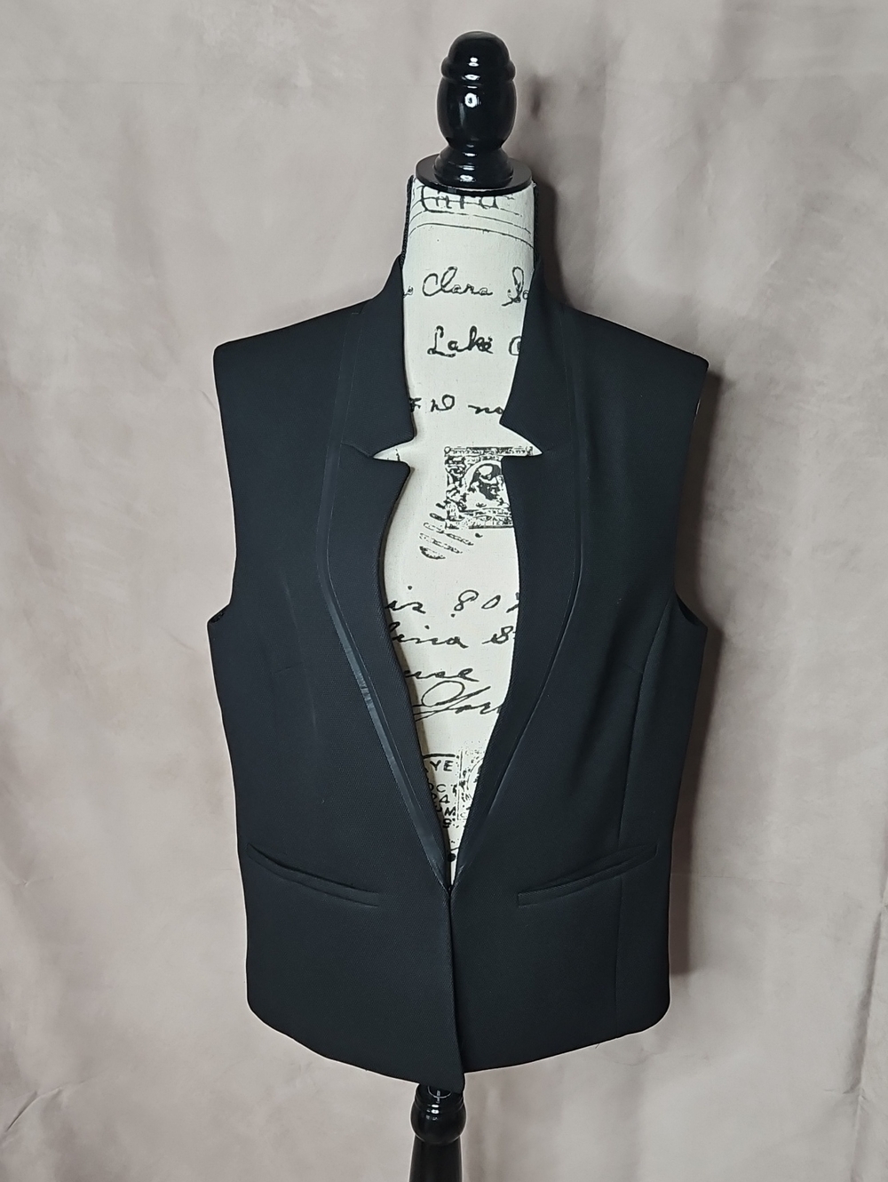 Co+Co by Coco Rocha Claudette Sleeveless Black Blazer